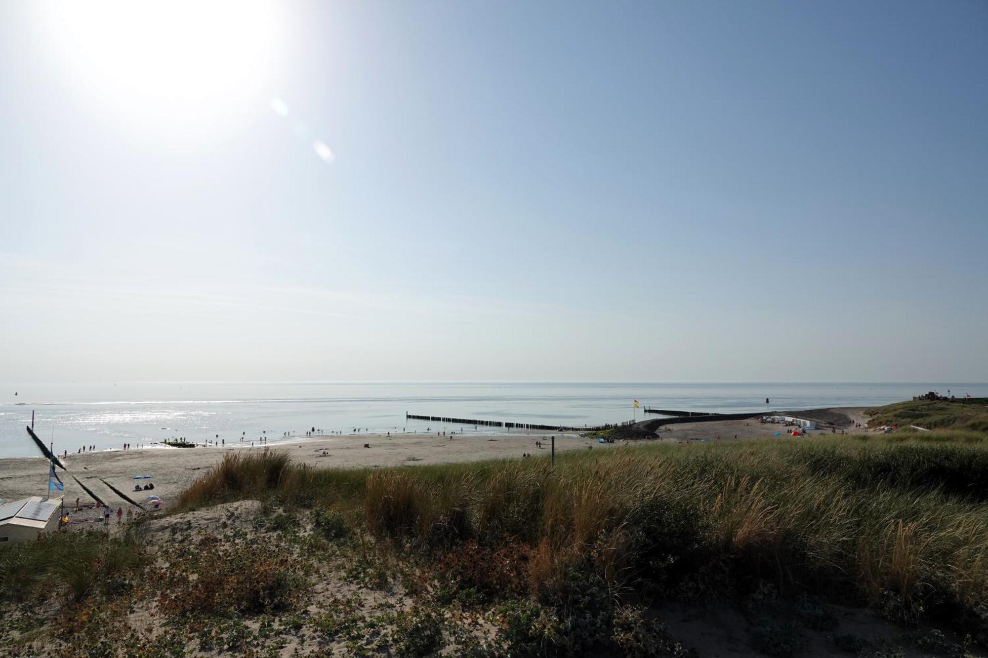 Chalet Tiny Zen House In With Private Sauna, Airco, Outdoor Swimming Pool, Wifi And 2 Bedrooms