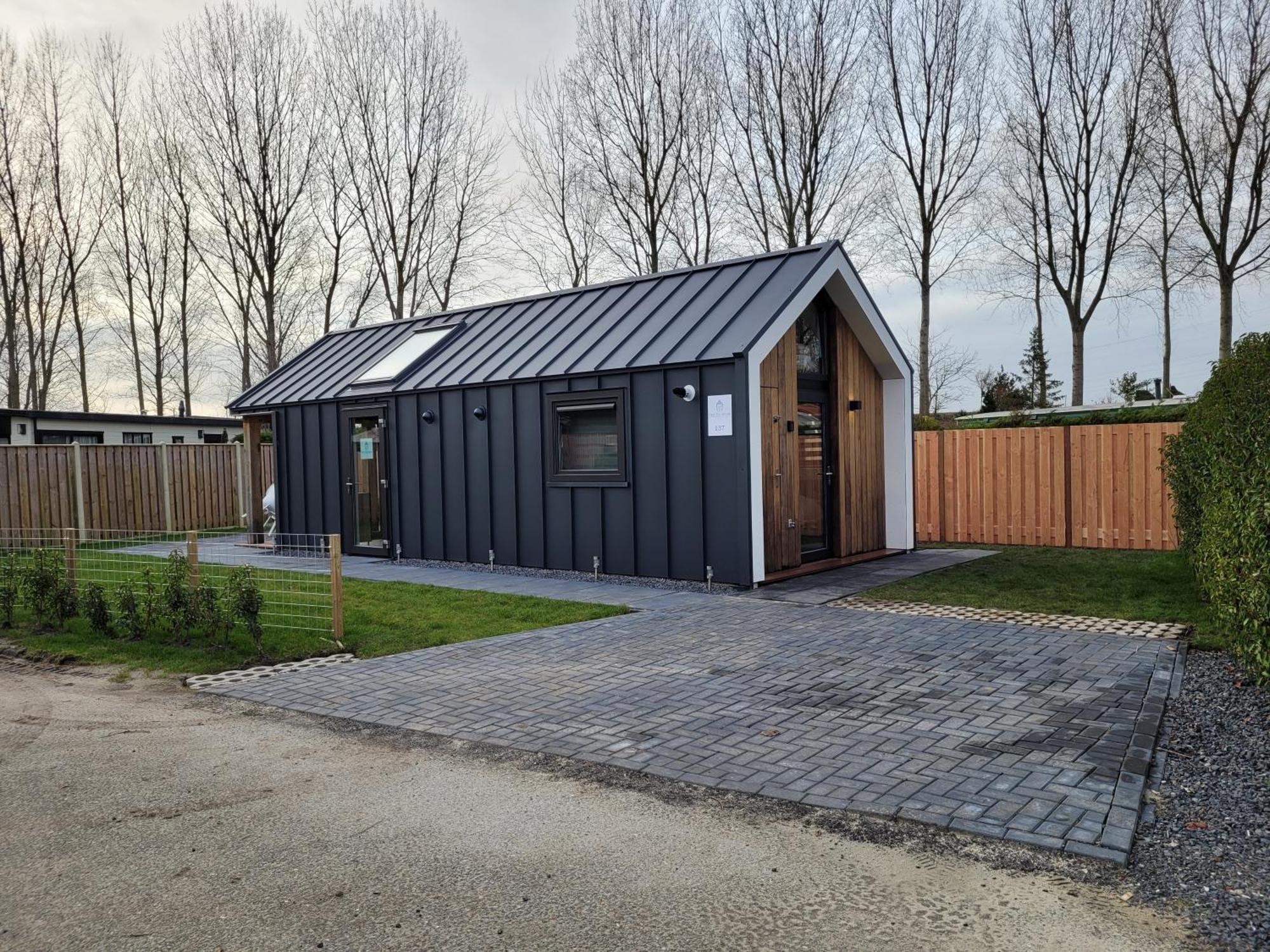 Tiny Zen House In With Private Sauna, Airco, Outdoor Swimming Pool, Wifi And 2 Bedrooms Chalet