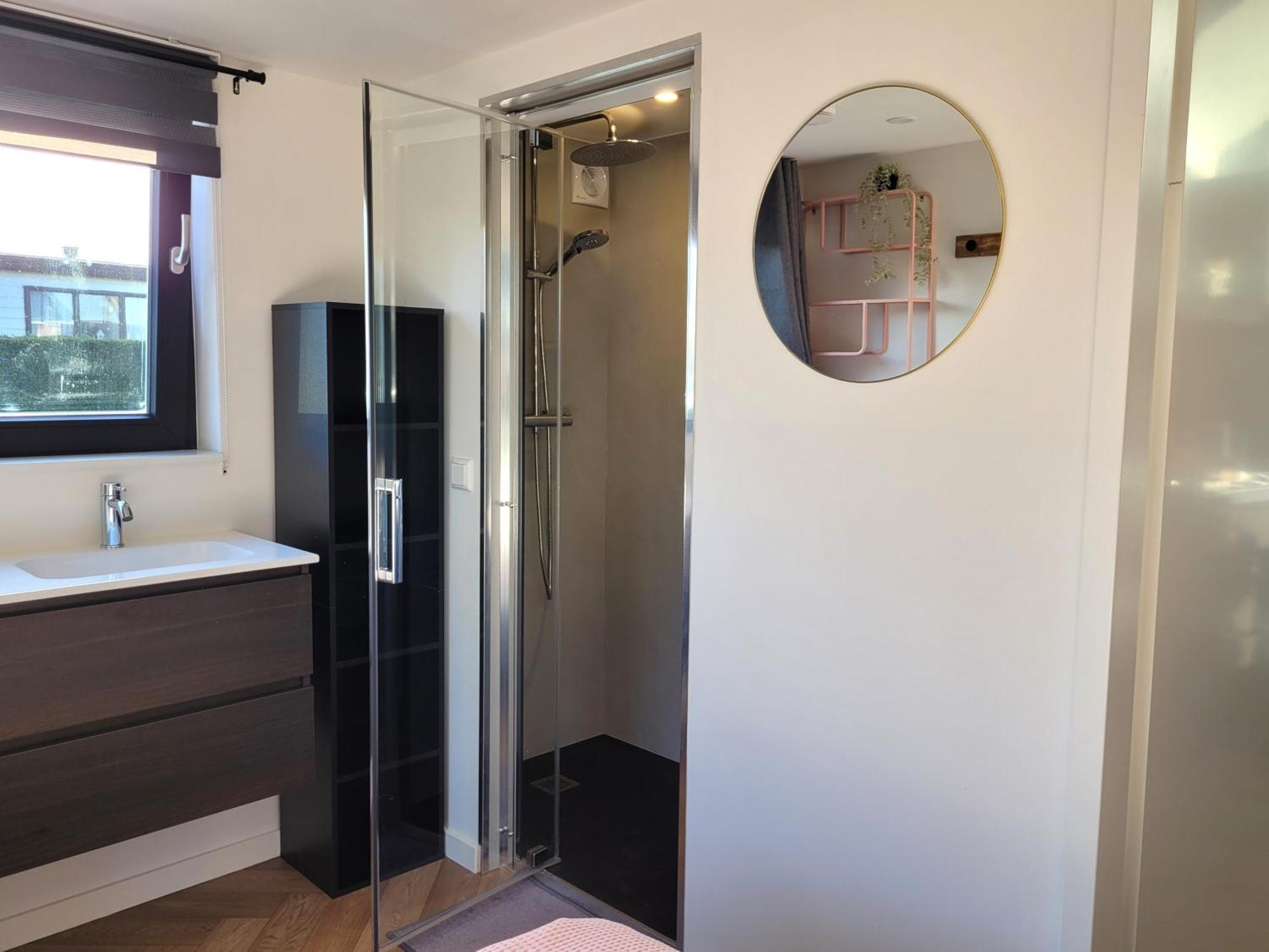 Tiny Zen House In With Private Sauna, Airco, Outdoor Swimming Pool, Wifi And 2 Bedrooms *
